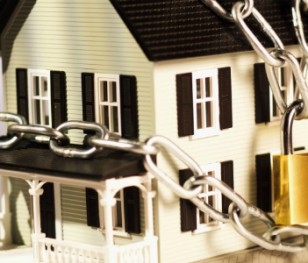 Konfiskata rozszerzona wchodzi w życie: skonfiskują jachty, wille, limuzyny i firmy