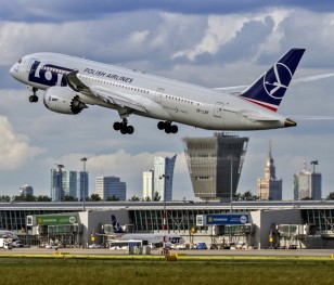 Lotnisko Chopina podsumowało październik
