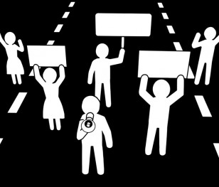 Strajk Kobiet w Warszawie. Policja zatrzymała kilkanaście osób