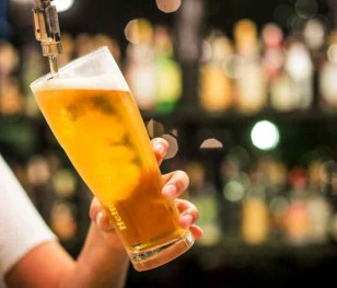 Browary plajtują jeden po drugim, biznes się sypie