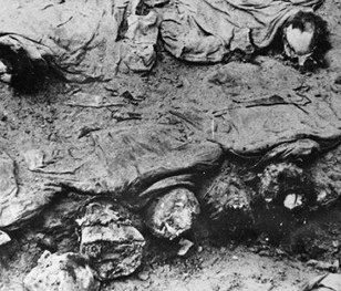 Суд у Твері: меморіальну дошку жертвам Катині не повернуть