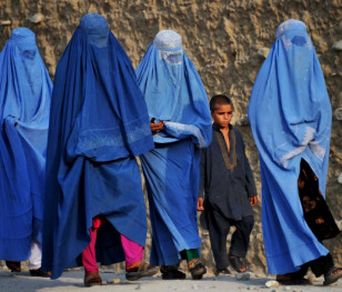 Ще одна країна заборонила закривати обличчя у громадських місцях