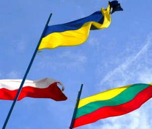 Prezydent Karol Nawrocki spotkał się ze swoimi odpowiednikami z Litwy i Ukrainy Gitanasem Nausedą i Wołodymyrem Zełenskim na Litwie