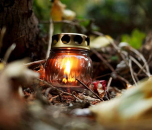 Rosjanie zniszczyli polski pomnik w Miednoje