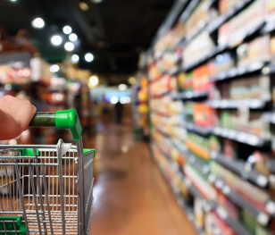 У Польщі на Auchan наклали гігантський штраф