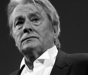 Помер Ален Делон