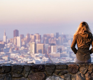 Ilu Polaków dotyczy problem deportacji z USA?