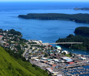 Саміт cпаралізував Аляску. Бракує автомобілів і готелів