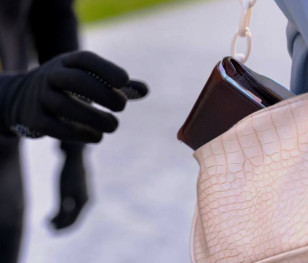 Tu kieszonkowcy czują się jak ryba w wodzie. Na liście Polska