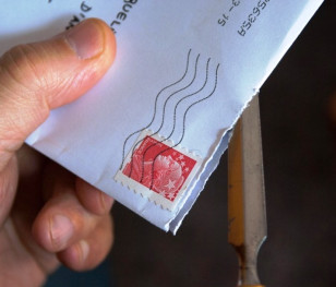 To koniec pocztówek, listonoszy, skrzynek pocztowych i znaczków pocztowych