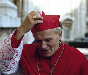 Rzeczpospolita: Кароль Войтила реагував на випадки педофілії в Церкві