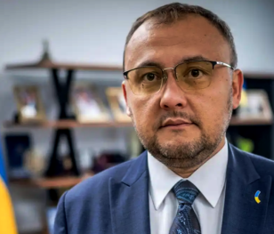 Посол України в Польщі повертається з Варшави до Києва